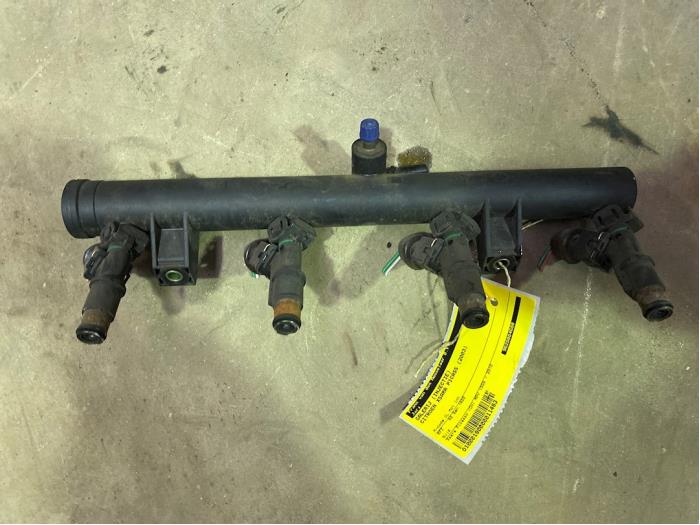 Citroen Xsara Picasso Fuel injector nozzles stock