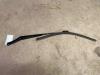 Front wiper arm from a Volkswagen Tiguan (5N1/2), SUV, 2007 / 2018 2012