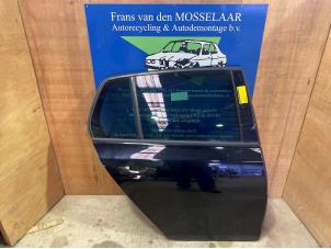 Usagé Portière 4portes arrière droite Volkswagen Golf VI (5K1) 1.4 TSI 160 16V Prix € 125,00 Règlement à la marge proposé par F. van den Mosselaar autodemontage