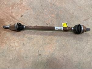 Begagnade Drivaxel, höger bak Renault Twingo III (AH) 1.0 SCe 70 12V Pris € 75,00 Marginaltabell erbjuds av F. van den Mosselaar autodemontage