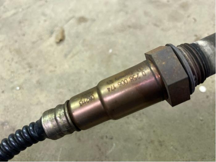 Sonde lambda d'un Saab 9-3 I (YS3D) 2.0t 16V Ecopower 2000
