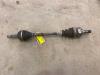 Front drive shaft, left from a Toyota Yaris Verso (P2), 1999 / 2005 1.3 16V, MPV, Petrol, 1.299cc, 62kW (84pk), FWD, 2NZFE, 2002-11 / 2005-09, NCP22 2006