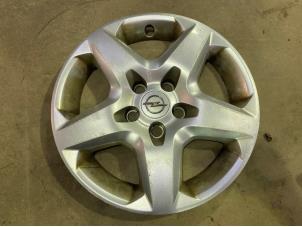 Used Wheel cover set Opel Astra H (L48) 1.6 16V Price € 20,00 Margin scheme offered by F. van den Mosselaar autodemontage