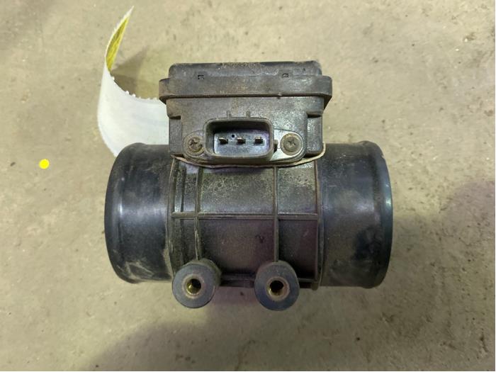 Gebrauchte Luftmassenmesser Mazda 323 F (BA14) 1.5i GLX,GT 16V Preis € 15,00 Margenregelung angeboten von F. van den Mosselaar autodemontage