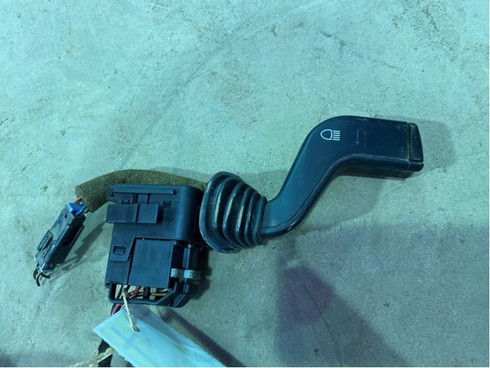 Indicator stalk