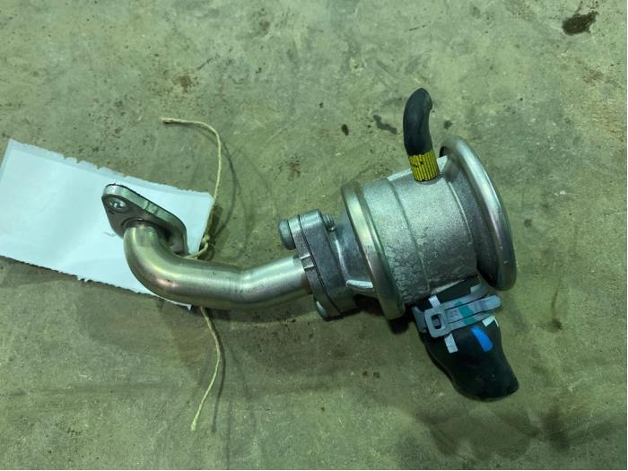 Usagé Valve RGE Audi RS 6 Avant (C7) 4.0 V8 TFSI 32V Prix € 20,00 Règlement à la marge proposé par F. van den Mosselaar autodemontage