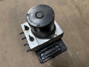 Gebrauchte ABS Pumpe Volkswagen Polo IV (9N1/2/3) 1.2 12V Preis € 45,00 Margenregelung angeboten von F. van den Mosselaar autodemontage