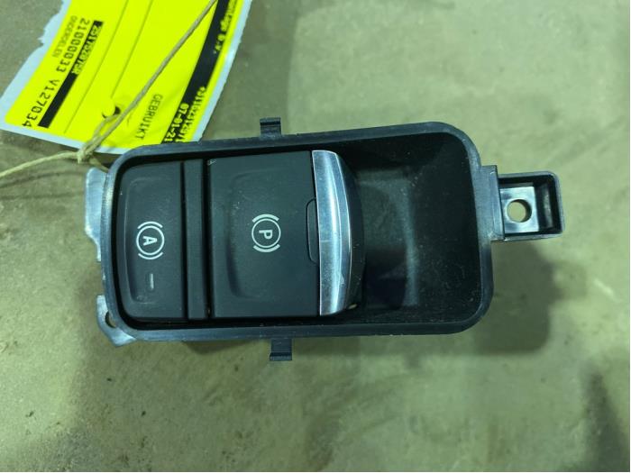 Interruptor de freno de mano de un Renault Captur II (RJB) 1.3 TCe 155 16V 2020