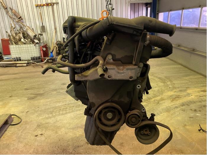 Engine Volkswagen Golf IV 1.4 16V - AKQ003810 AKQ