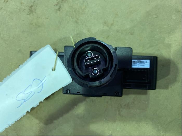 renault clio phone holder