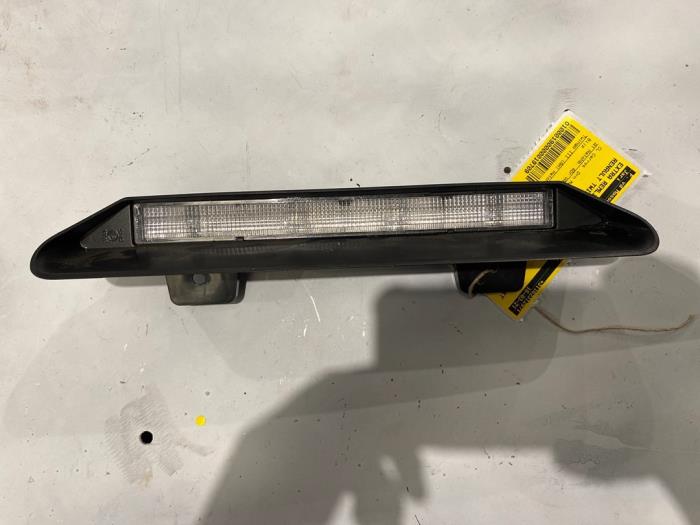 Third brake light from a Renault Twingo III (AH) 1.0 SCe 75 12V 2018