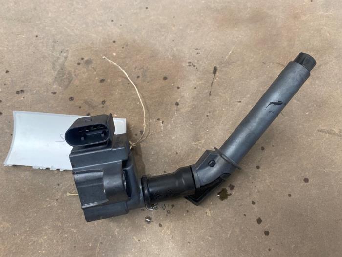 Gebrauchte Zündspule Renault Kadjar (RFEH) 1.3 TCE 160 FAP 16V Preis € 15,00 Margenregelung angeboten von F. van den Mosselaar autodemontage