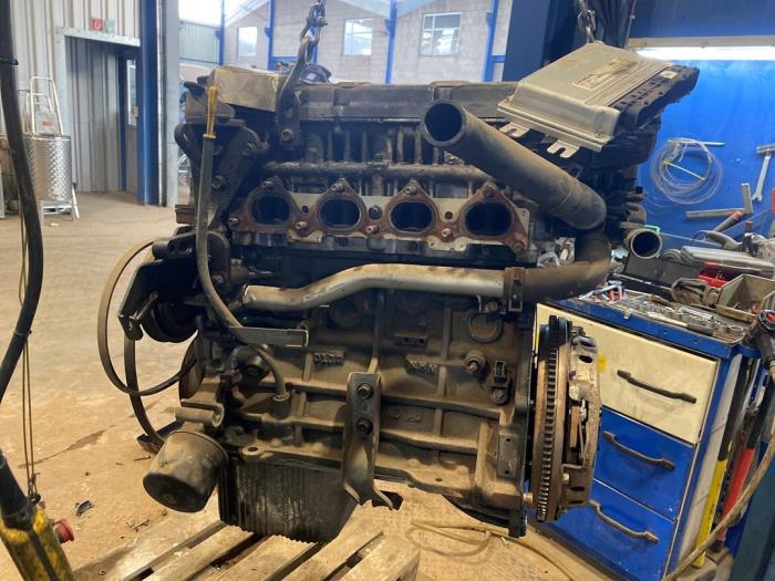 Used Engine Hyundai Matrix 1.8 16V Price € 200,00 Margin scheme offered by F. van den Mosselaar autodemontage