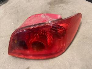 Used Taillight, right Peugeot 307 (3A/C/D) 1.4 HDi Price € 25,00 Margin scheme offered by F. van den Mosselaar autodemontage