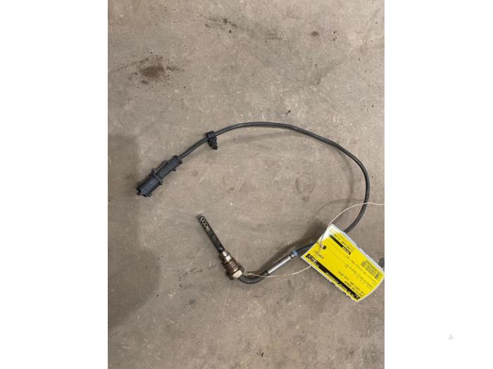 Used Particulate filter sensor Fiat Grande Punto (199) 1.3 JTD Multijet 16V 85 Actual Price € 15,00 Margin scheme offered by F. van den Mosselaar autodemontage