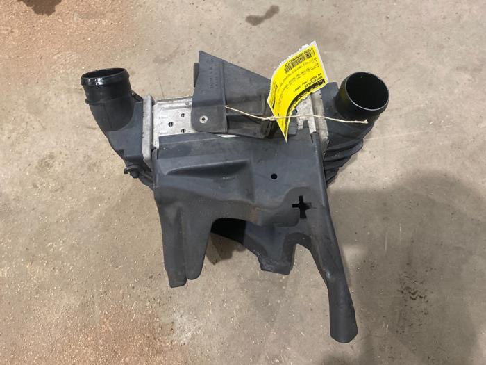 Used Intercooler Volkswagen Polo IV (9N1/2/3) 1.8 GTI T 20V Price € 35,00 Margin scheme offered by F. van den Mosselaar autodemontage