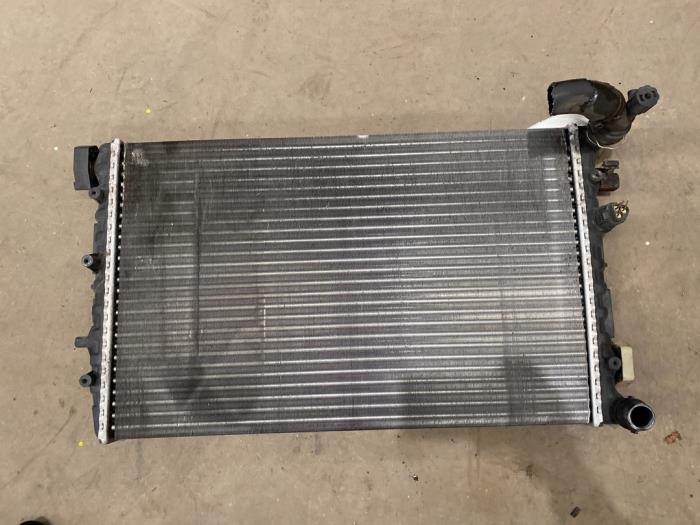 Usagé Radiateur Skoda Fabia II (5J) 1.2i 12V Prix € 35,00 Règlement à la marge proposé par F. van den Mosselaar autodemontage