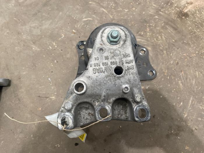 Gebrauchte Motorlager Volkswagen Fox (5Z) 1.4 16V Preis € 15,00 Margenregelung angeboten von F. van den Mosselaar autodemontage