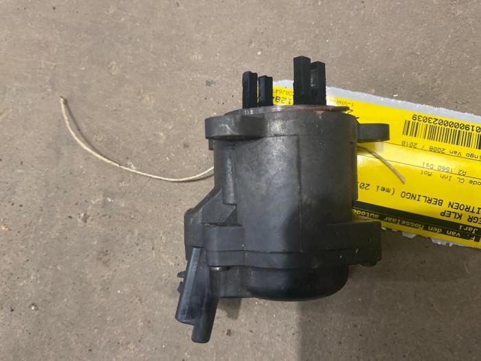 Gebrauchte AGR Ventil Citroen Berlingo 1.6 Hdi 16V 90 Preis € 20,00 Margenregelung angeboten von F. van den Mosselaar autodemontage