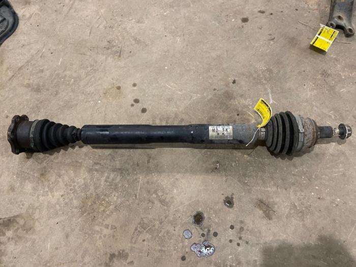 Front drive shaft, right from a Audi TT (8N3) 1.8 20V Turbo 1999
