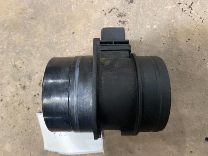 Gebrauchte Luftmassenmesser Volkswagen Scirocco (137/13AD) 2.0 TDI 16V Preis € 25,00 Margenregelung angeboten von F. van den Mosselaar autodemontage