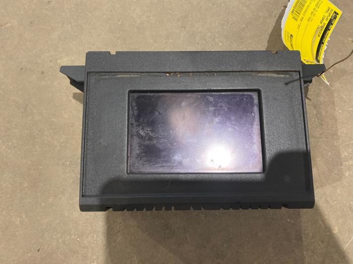 Begagnade Innerdisplay Opel Corsa D 1.2 16V Pris € 25,00 Marginaltabell erbjuds av F. van den Mosselaar autodemontage