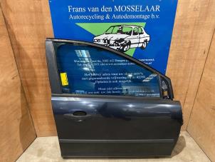 Usagé Porte avant droite Ford Focus 2 Wagon 1.6 16V Prix € 125,00 Règlement à la marge proposé par F. van den Mosselaar autodemontage
