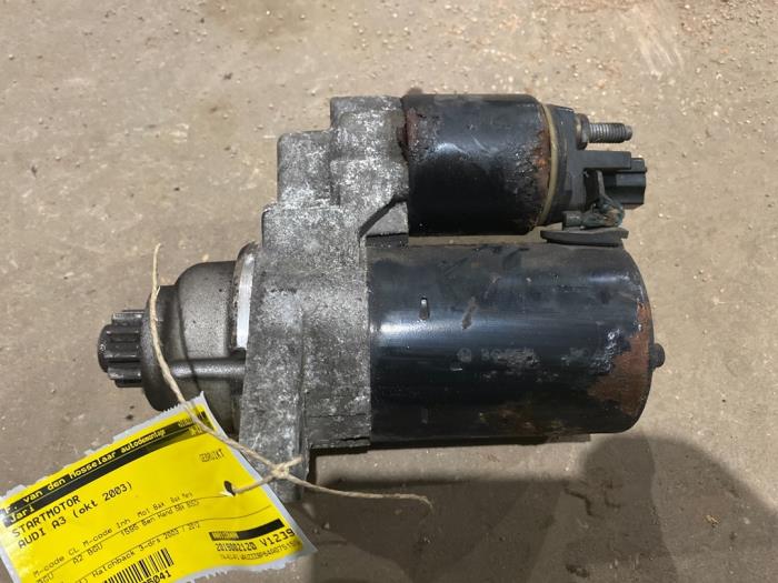 Begagnade Startmotor Audi A3 (8P1) 1.6 Pris € 35,00 Marginaltabell erbjuds av F. van den Mosselaar autodemontage