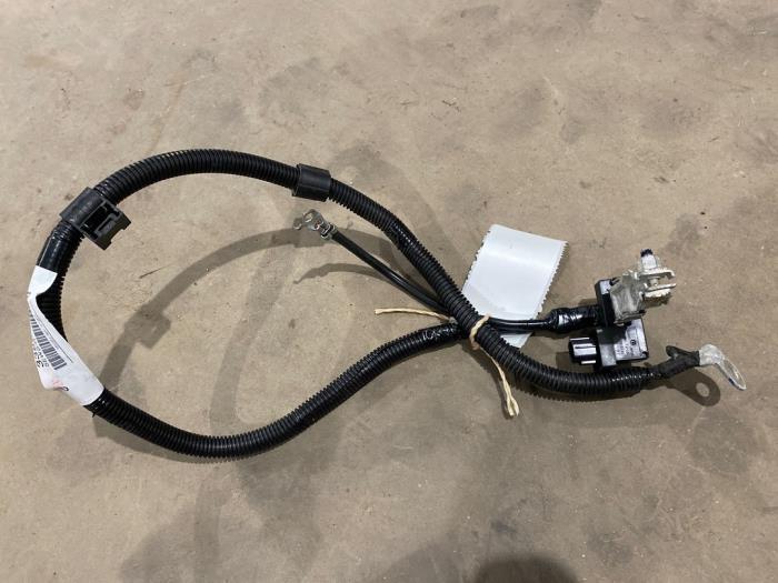 Używane Biegun akumulator Suzuki Vitara (LY/MY) 1.4 S Turbo 16V AllGrip Cena € 35,00 Procedura marży oferowane przez F. van den Mosselaar autodemontage