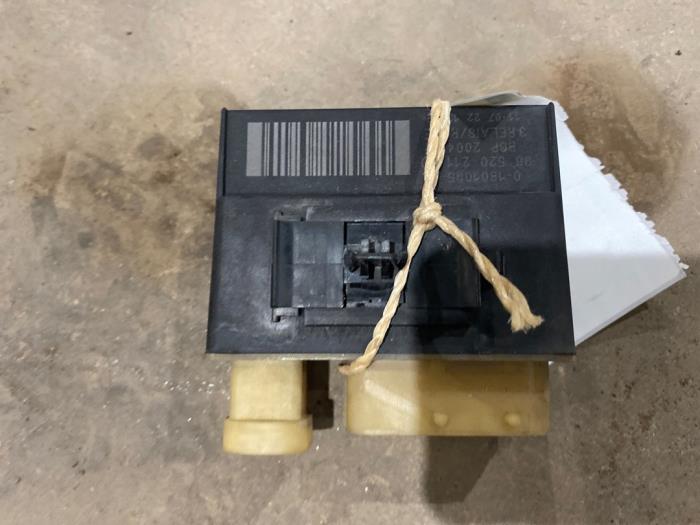 Glow plug relay Citroen DS3 1.6 eHDi 9652021180