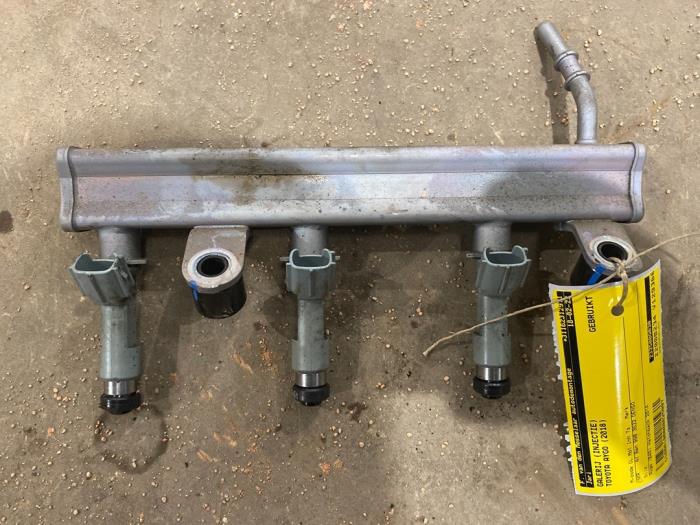 Usagé Système d'injection Toyota Aygo (B40) 1.0 12V VVT-i Prix € 25,00 Règlement à la marge proposé par F. van den Mosselaar autodemontage