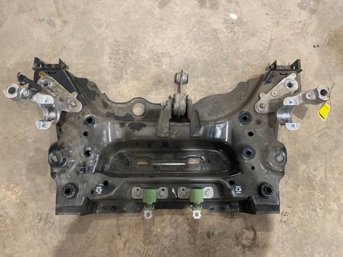 Usados Subchasis Renault Grand Scénic IV (RFAR) 1.3 TCE 140 16V Precio € 100,00 Norma de margen ofrecido por F. van den Mosselaar autodemontage