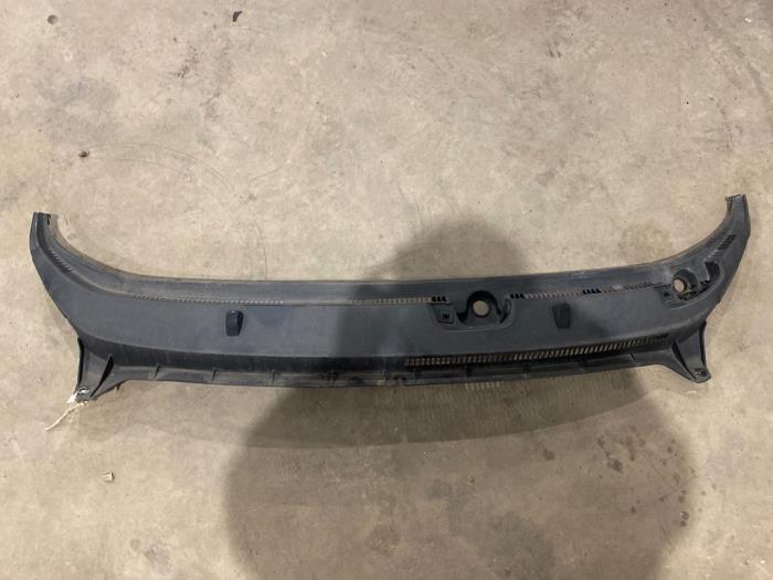 Używane Parawan Ford Ka II 1.2 Cena € 25,00 Procedura marży oferowane przez F. van den Mosselaar autodemontage