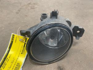 Used Fog light, front right Renault Master IV (MA/MB/MC/MD/MH/MF/MG/MH) 2.3 dCi 16V Price € 15,00 Margin scheme offered by F. van den Mosselaar autodemontage