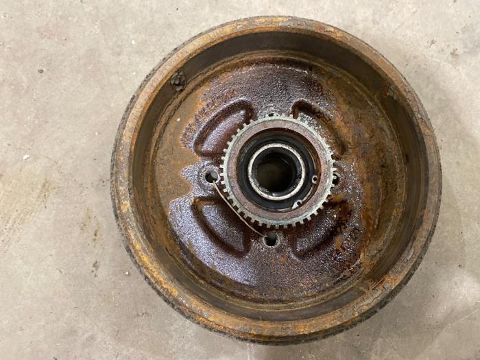 Rear brake drum Suzuki Swift 1.3 VVT 16V