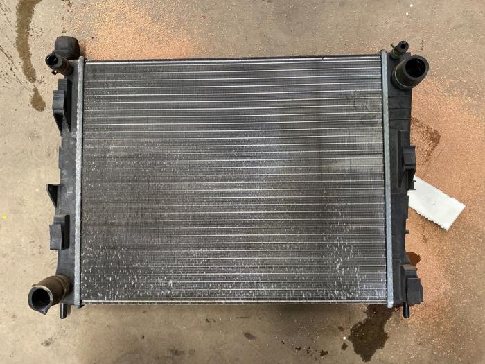 Usagé Radiateur Renault Clio III (BR/CR) 1.5 dCi 70 Prix € 35,00 Règlement à la marge proposé par F. van den Mosselaar autodemontage