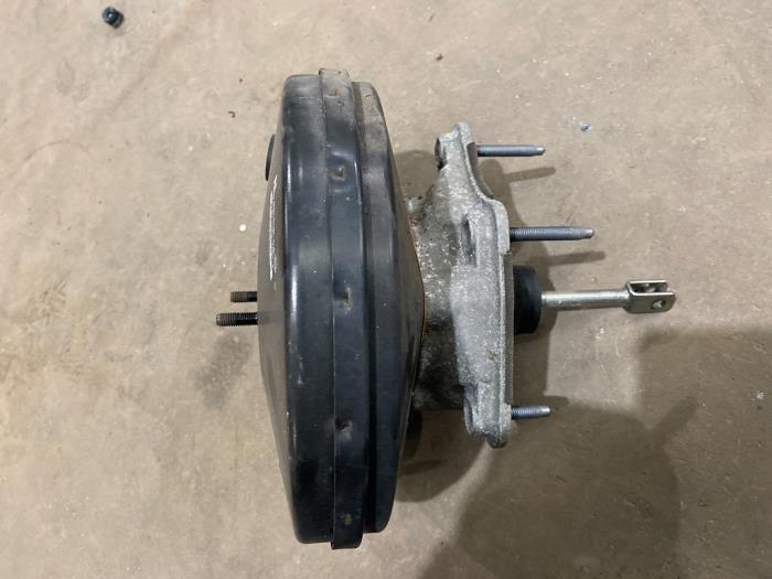 Usagé Assistant de freinage Nissan Micra (K12) 1.5 dCi 85 Prix € 35,00 Règlement à la marge proposé par F. van den Mosselaar autodemontage