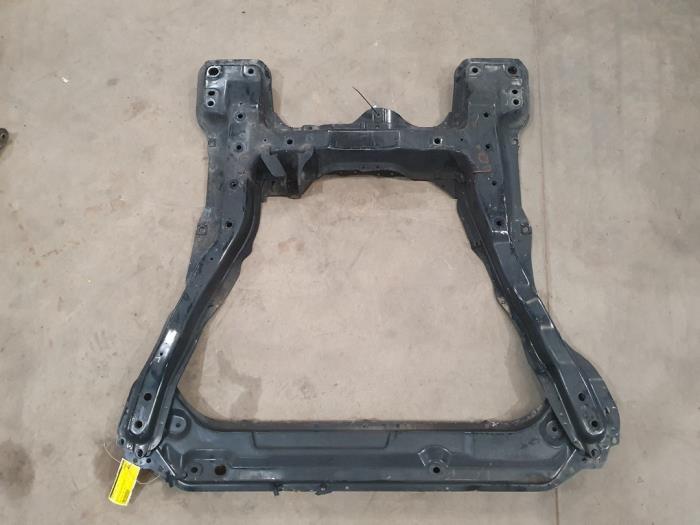 Usados Subchasis Peugeot Expert (G9) 1.6 HDi 90 Precio € 75,00 Norma de margen ofrecido por F. van den Mosselaar autodemontage