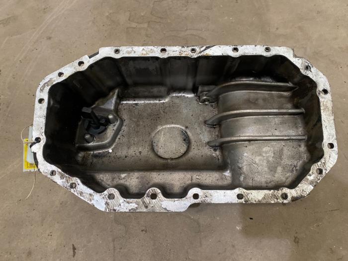 Usagé Couvercle carter Seat Leon (1M1) 1.6 16V Prix € 25,00 Règlement à la marge proposé par F. van den Mosselaar autodemontage