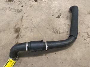 Intercooler Schlauch van een Ford Transit Custom 2.2 TDCi 16V 2016