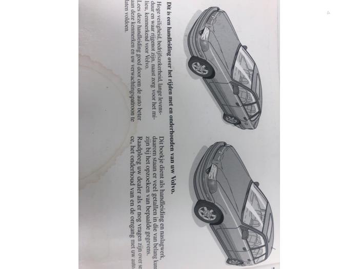 Instrucciones(varios) de un Volvo V40 (VW)  1997