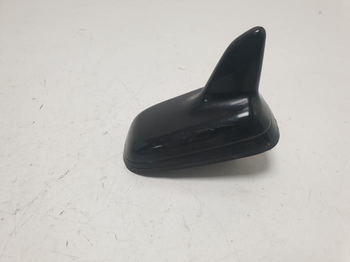 Używane Antena Volkswagen Golf VII (AUA) 1.2 TSI 16V Cena € 15,00 Procedura marży oferowane przez F. van den Mosselaar autodemontage