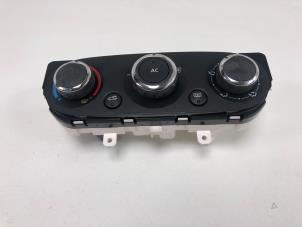 Used Heater control panel Renault Clio IV (5R) 0.9 Energy TCE 90 12V Price € 24,50 Margin scheme offered by F. van den Mosselaar autodemontage