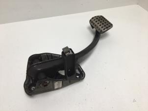Used Brake pedal Mercedes ML III (166) 3.0 ML-350 BlueTEC V6 24V 4-Matic Price € 35,00 Margin scheme offered by F. van den Mosselaar autodemontage