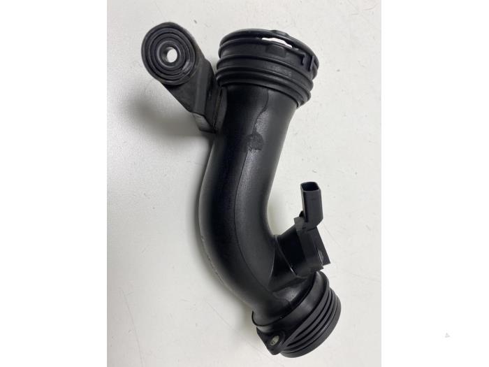 Gebrauchte Intercooler Rohr Volkswagen Touareg (7LA/7L6) 5.0 TDI V10 Preis € 15,00 Margenregelung angeboten von F. van den Mosselaar autodemontage