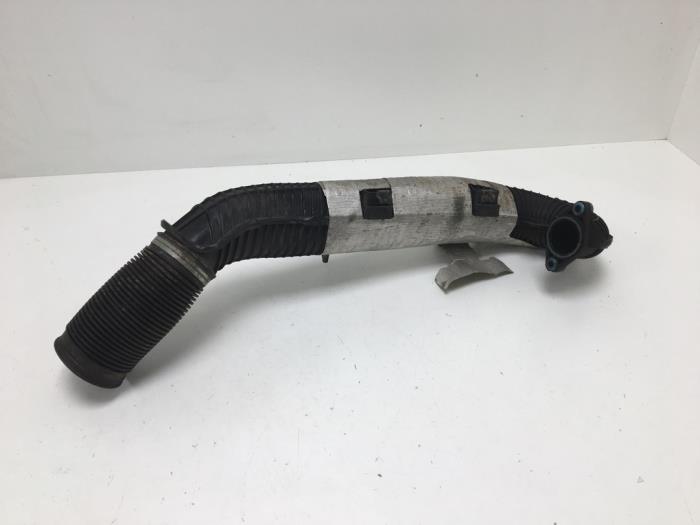 Air intake hose from a Ford Focus 2 Wagon 2.0 TDCi 16V 2009