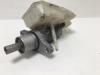 Master cylinder from a Volvo V50 (MW), 2003 / 2012 2.0 D4 20V, Combi/o, Diesel, 1.984cc, 130kW (177pk), FWD, D5204T, 2010-10 / 2012-12, MW50 2011