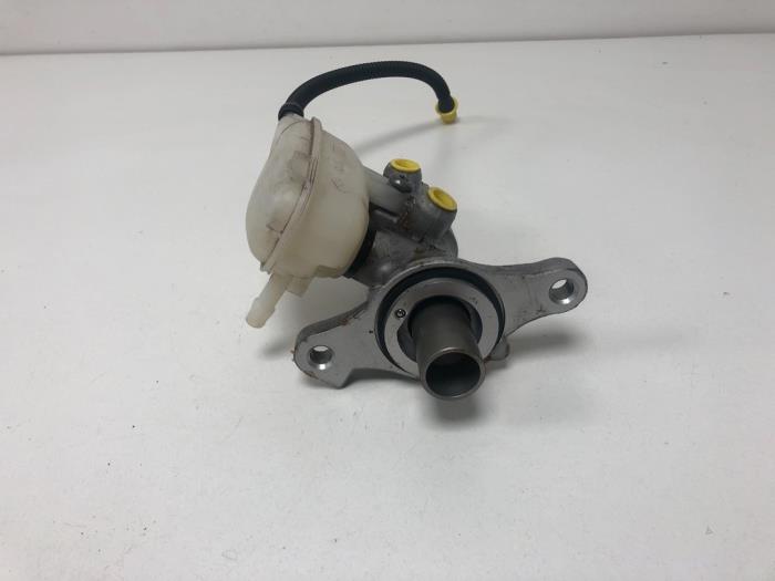 Master cylinder Renault Grand Scénic III 1.5 dCi 110 460910006R K9K636
