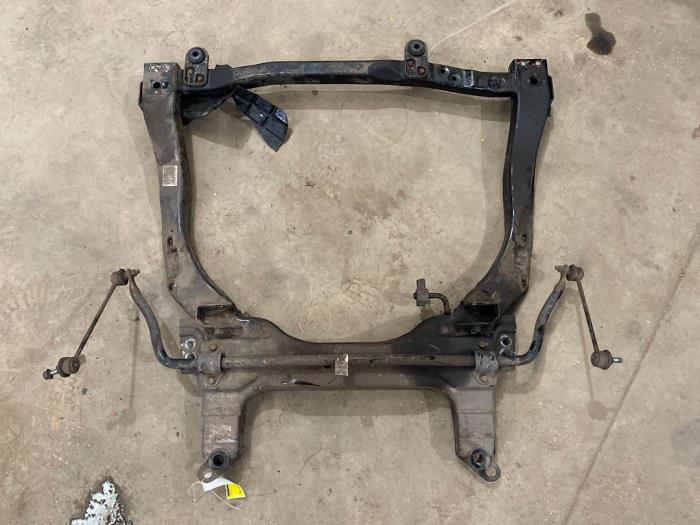 Used Subframe Chevrolet Spark 1.0 16V Bifuel Price € 100,00 Margin scheme offered by F. van den Mosselaar autodemontage