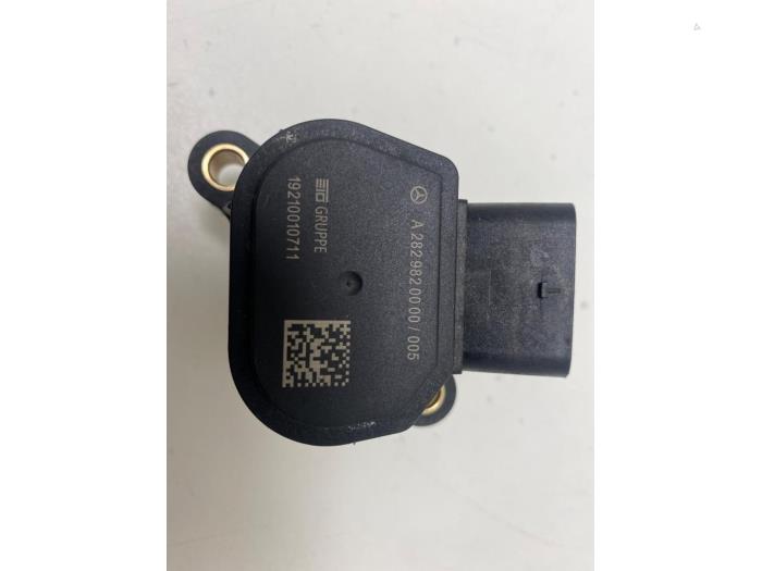 Begagnade Magnetkoppling, vattenpump Mercedes A (177.0) 1.3 A-180 Turbo 16V Pris € 15,00 Marginaltabell erbjuds av F. van den Mosselaar autodemontage